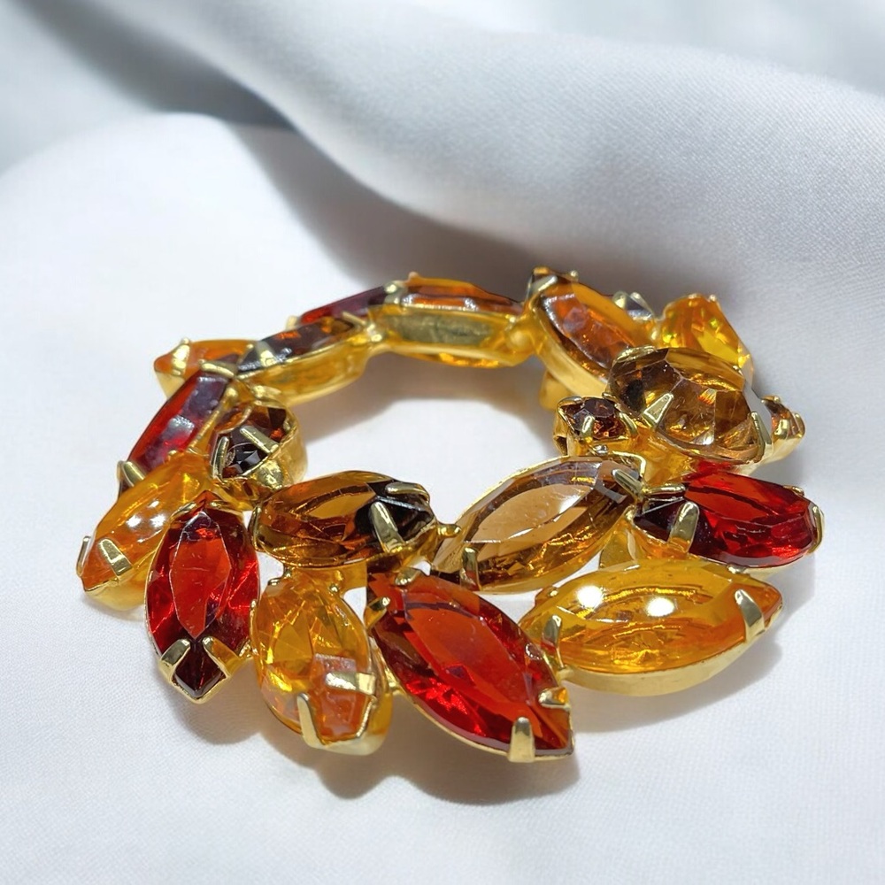 🌺Vintage Rhinestone Brooch - Picture 3 of 11